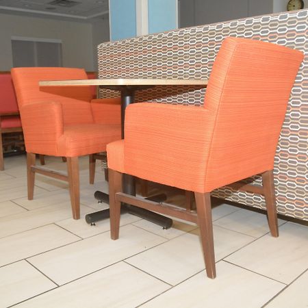 Holiday Inn Express San Angelo By Ihg Exterior photo